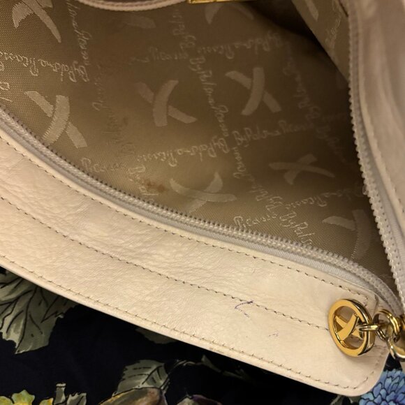 Paloma Picasso Cream Shoulder Bag - Picture 5 of 5